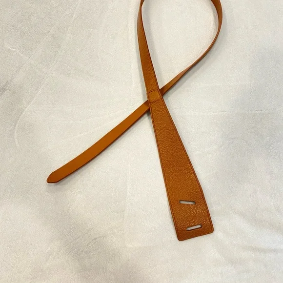 Elegant Brown Belt - Picture 3 of 5